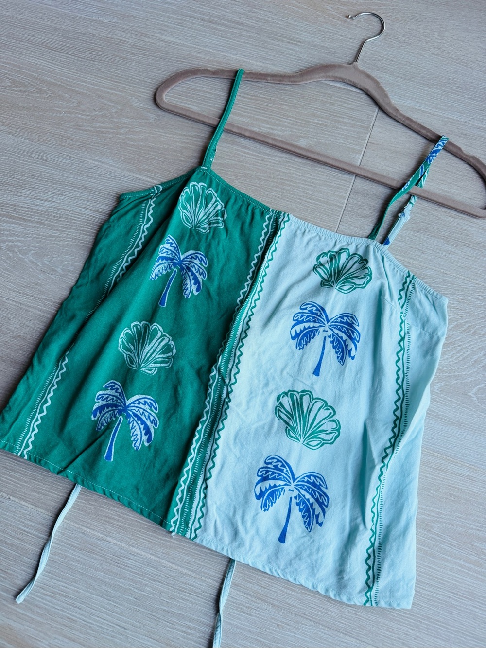 Billabong Green & Light Green Palm & Shell Print Cami Tank